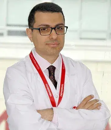 الدكتور هاليت كاراجا بروفيسور علاج الأورام الطبية في قيصري