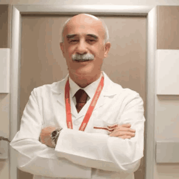 البروفيسور الدكتور علي كمال قادير أوغلو، الباطنية والكلى والعناية المركزة — Prof. Dr. Ali Kemal Kadiroğlu, Internal Medicine - ديار بكر