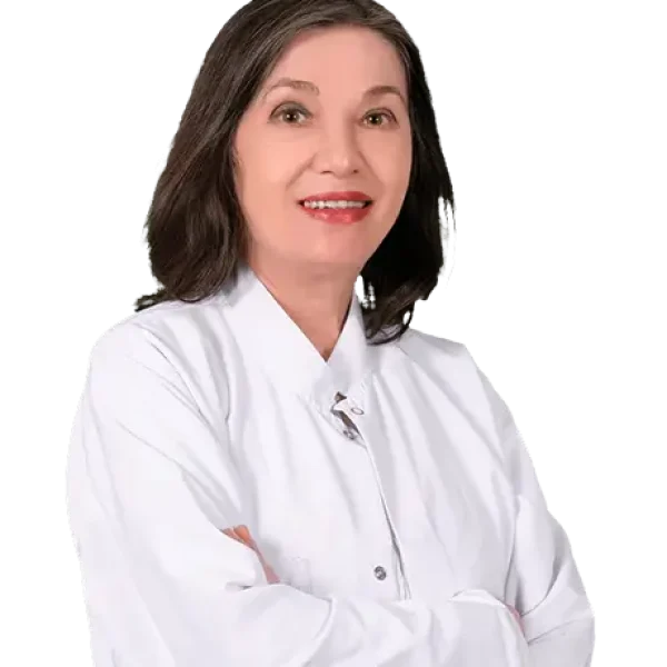 الدكتورة بيلما بايراكتار أخصائية الامراض الجلدية والتجميل في اسطنبول