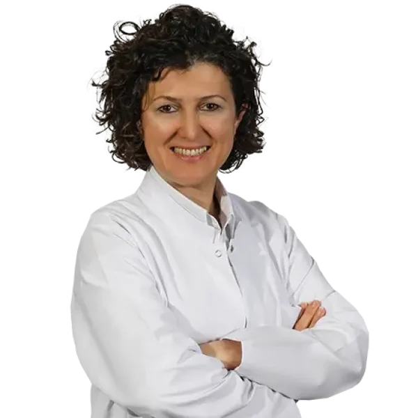 البروفيسور الدكتورة جيدم كالايجيك استشارية امراض الانف والاذن والحنجرة في اسطنبول كوزياتاغي