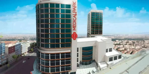 مستشفى جامعة إستينيا ميديكال بارك غازي عثمان باشا