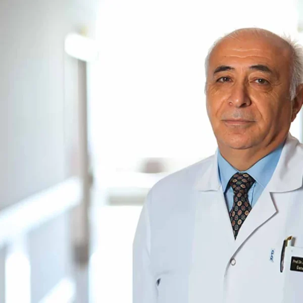 طبيب جراح في أنقرة الدكتور نهاد كايماكجيوغلو