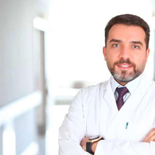 الدكتور عارف أريسوي | أخصائي أمراض القلب في توكات بتركيا