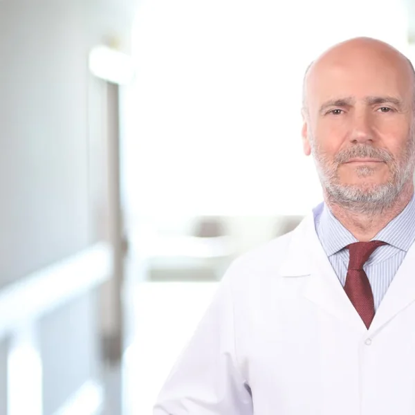 Doç. Dr. Devrim Özer