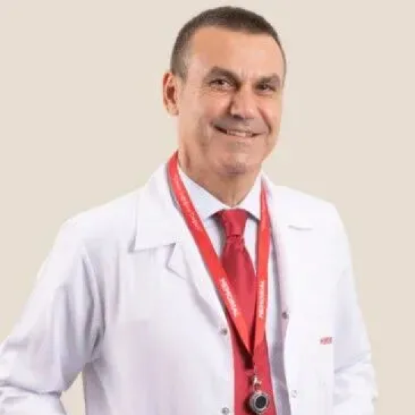 البروفيسور الدكتور عبد الله أردوغان – الجراحة الصدرية — Prof. Dr. Abdullah Erdoğan – Thoracic Surgery - أنطاليا